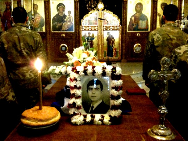 Κηδεία Γεώργιου Ναθαναήλ Πίττα Μακεδονίτισσα 7-12-2011